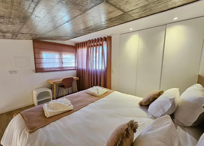 Néo N8 * Marinha Grande